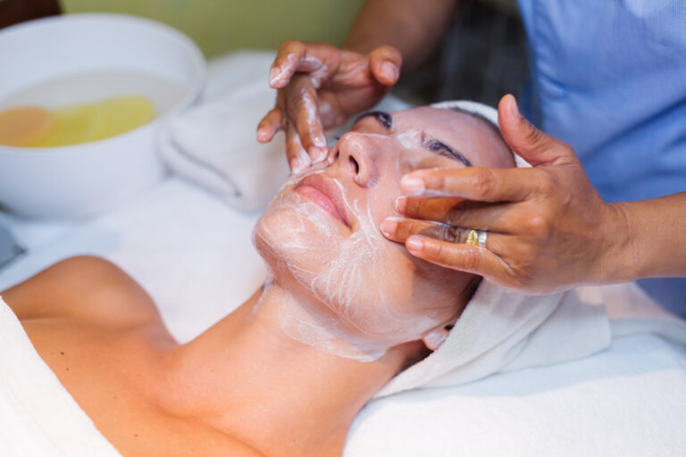limpiezas faciales dermatologicas en caceres
